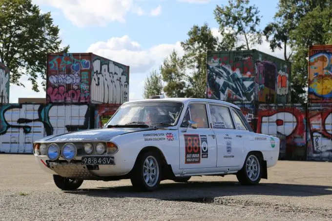 2 7 triumph 25 pi y polvamedia 3s7b5610