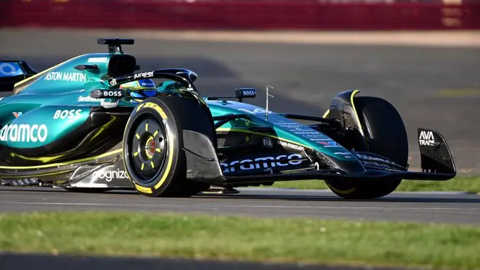 2 fernando alonso amr24