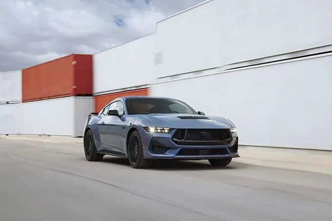 2 nieuwe ford mustang zet design prestaties en digitale mogelijkheden in volgende versnelling