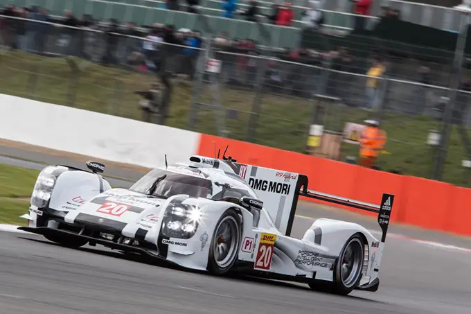 2014 6 heures de silverstone gt3 3383 hd