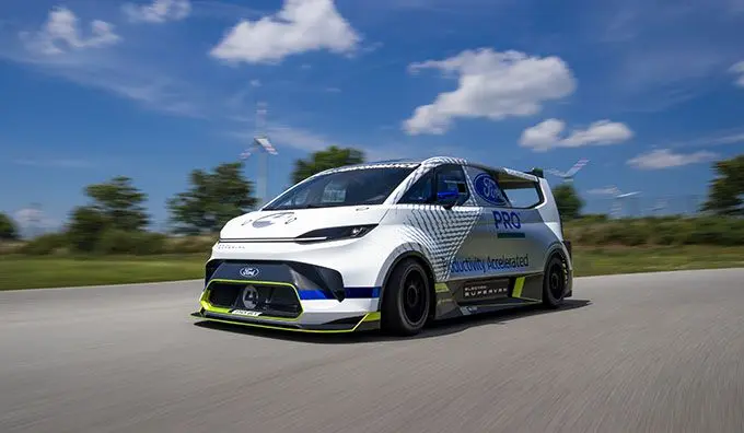 2022 ford e transit supervan