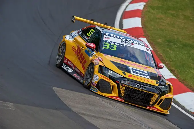 2022 wtcr nurburgring tom coronel