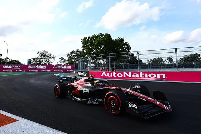 2023 miami grand prix friday