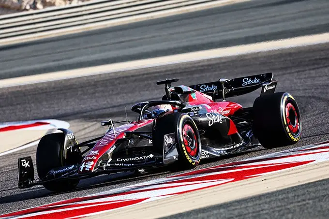 2023 pre season testing bahrain day 1