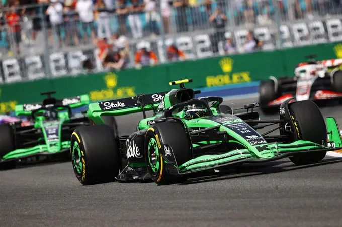 2024 miami grand prix sunday zhou guanyu 1