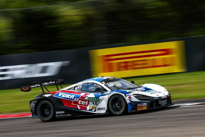 21 timo glock mclaren 250808 dtm 1