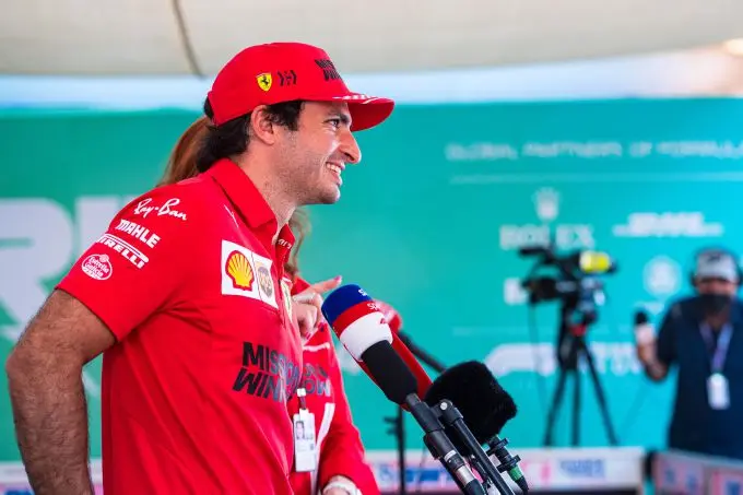 210012 abu dhabi gp thursday gallery
