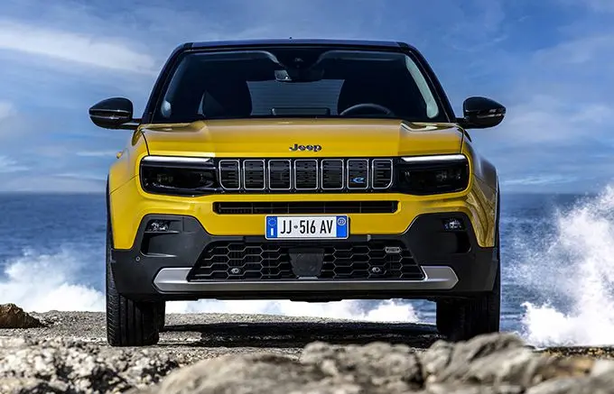 22 jeepavenger 634992086cdee