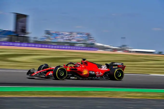 230110 scuderia ferrari british gp fp1 min