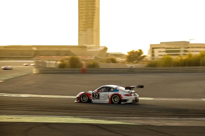 24h of dubai fach auto tech 2 racexpress 680