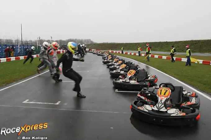 24u van nederland le mans start a81f5968