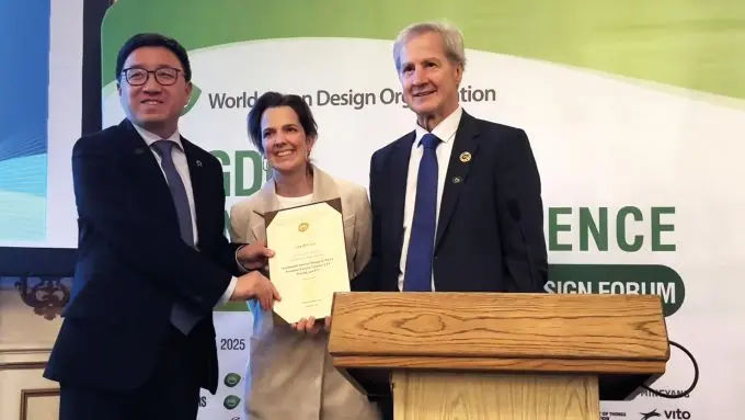 26 nio pm green design al award header