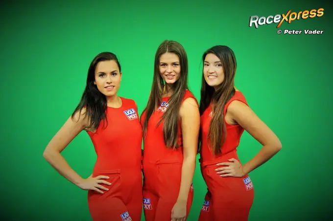 260418 img 2465 automechanika frankfurt liqui moly girls logo