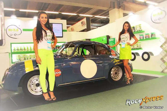 270418 img 2482 automechanika frankfurt 356 girls logo