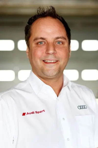 2m kimmo liimatainen teammanager team rosberg 64cfe8c5 afe7 478a 99a4 37259948aece