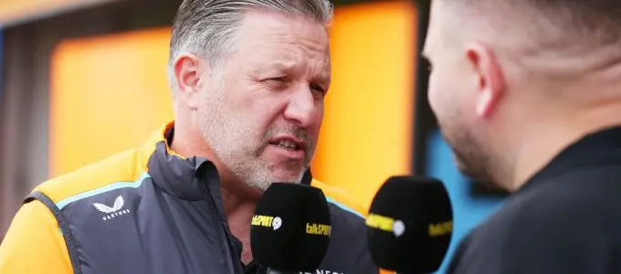300 1 mclarens zak brown viert feest na winnen constructeurstitel