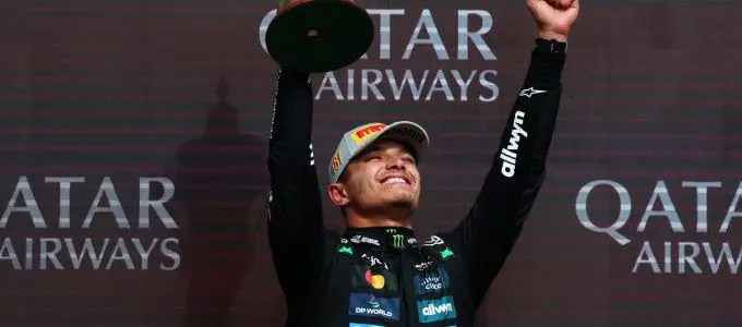 300 lando norris wint thuisrace in silverstone