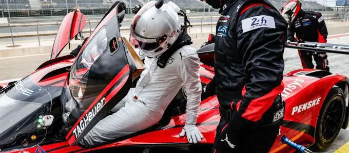 300 sebastian vettel porsche hypercar