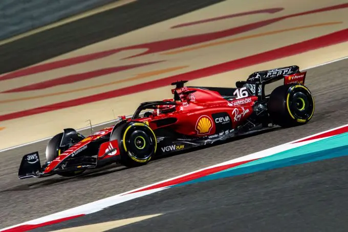 4 charles leclerc actie medium 230089 scuderia ferrari bahrain gp 2023 saturday