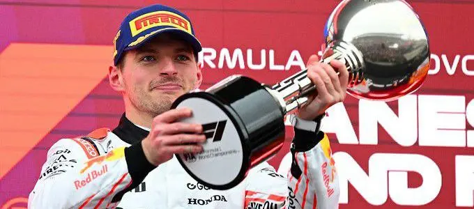 5 300 max verstappen dit is het perfecte afscheid het is een soort vaarwel race met honda