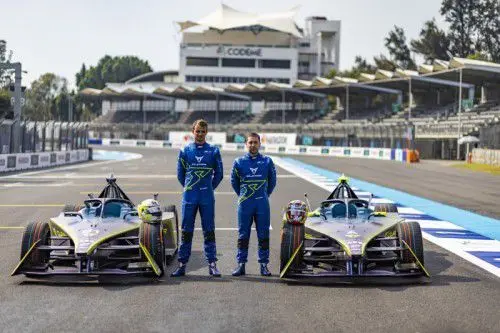 500 abt cupra experiences tough formula e in mexico 01 hq