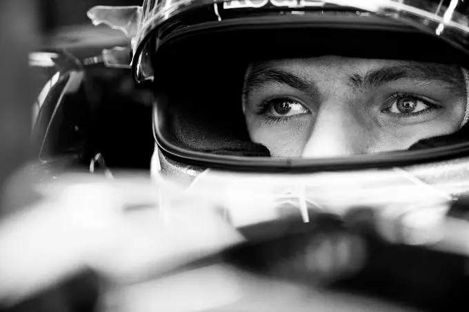527736241pf026 spanish f1 g