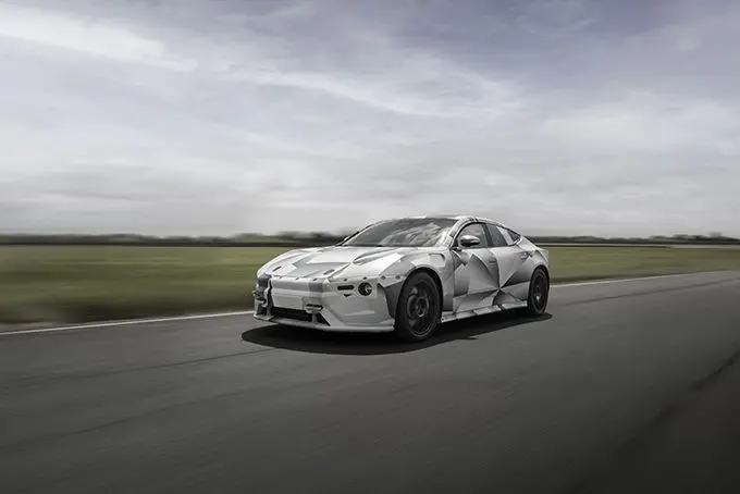 654040 20220614 polestar 5 prototype