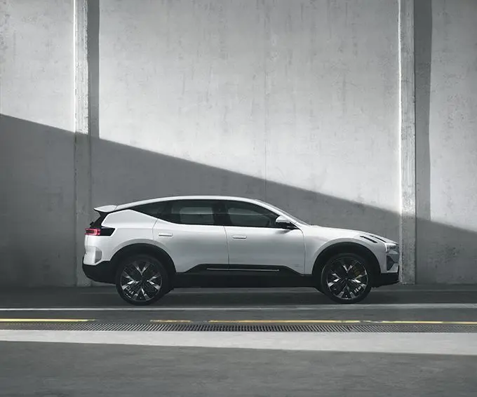 660411 20221012 polestar 3