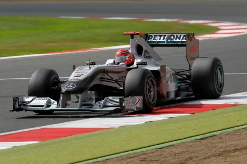 785048 1437632 4961 3307 f12010silverstone 93c6007