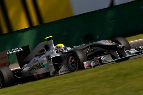794143 1456922 4961 3307 f12010monza 87d3570