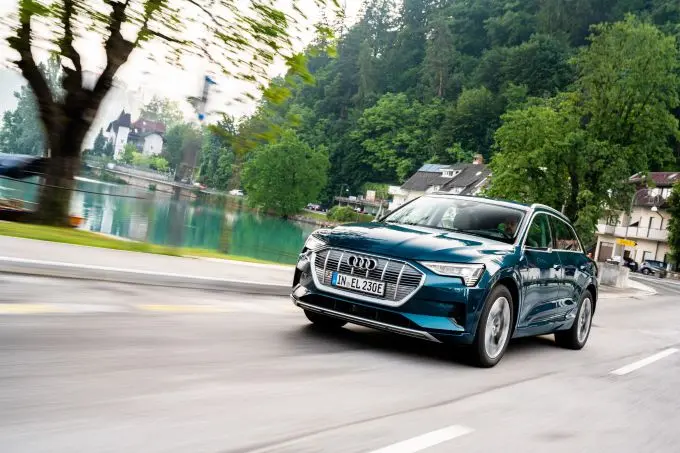 aantrekkelijk geprijsde editions voor audi e tron en e tron sportback
