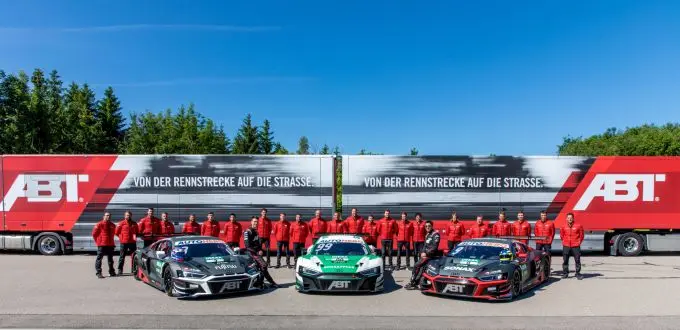abt teamfoto 2021 abt dtm 2021 041m