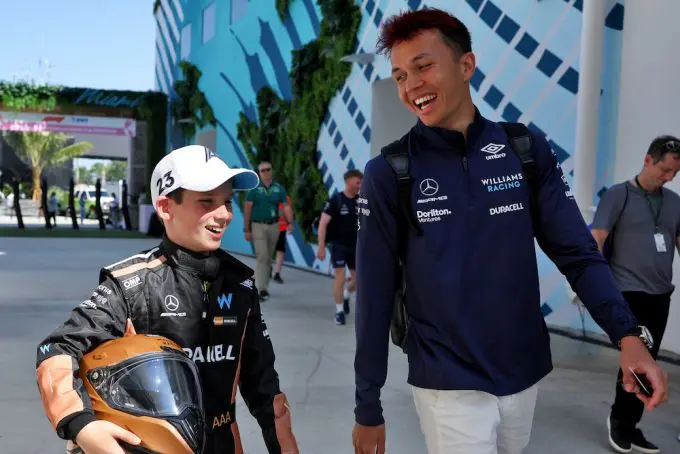 alex albon