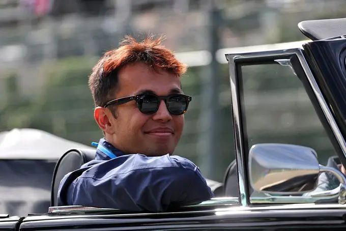 alex albon f1