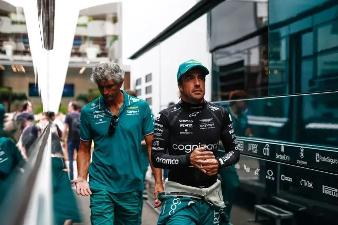 am fernando alonso en mechanic gp2311 111629 u1a8263