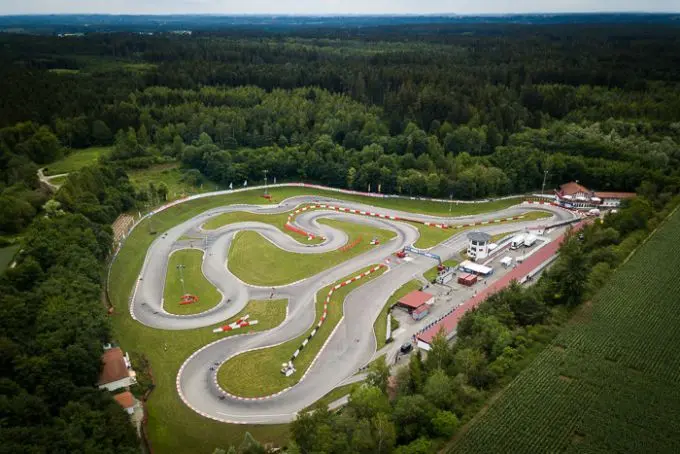 ampfing circuit