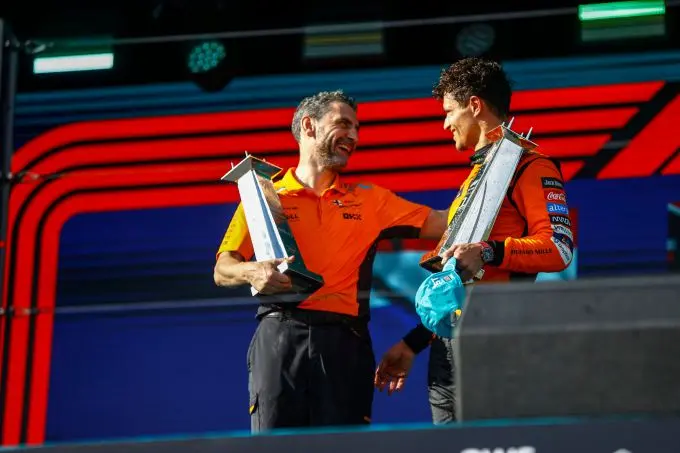 andrea stella en lando norris podium gp miami 2024 440258639 485187130530595 971935177685879066 n 1