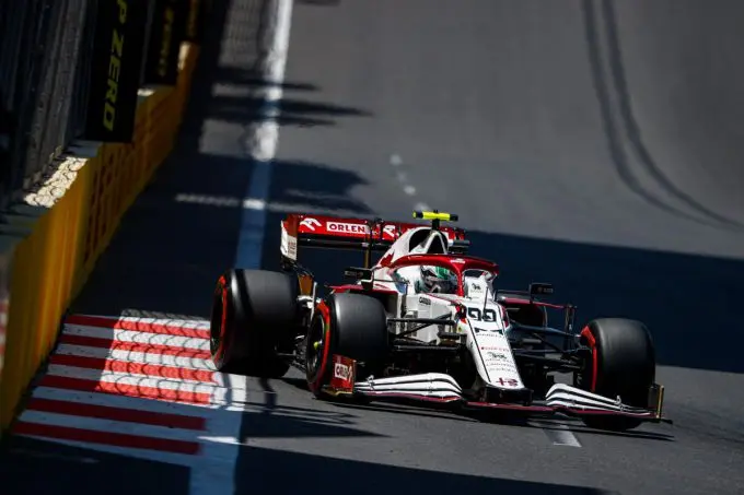 antonio giovinazzi bakoe