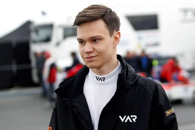 artempetrov