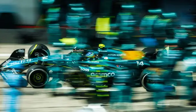 aston martin f1 team 2