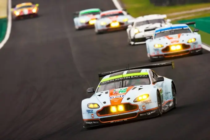 aston martin racing interlagos