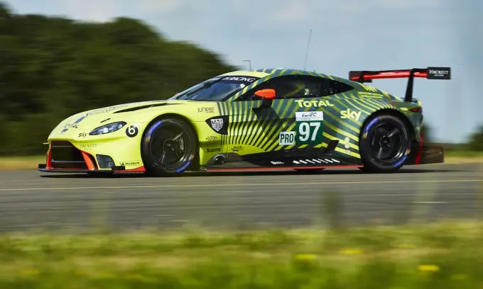 aston martin racing livery wec 2019 2020 1