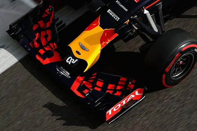 aston martin red bull