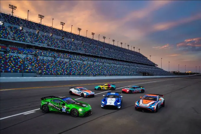 aston martin rolex 24h daytona foto 1 d86d3473 8257 659c 7339 b9a7384fb630