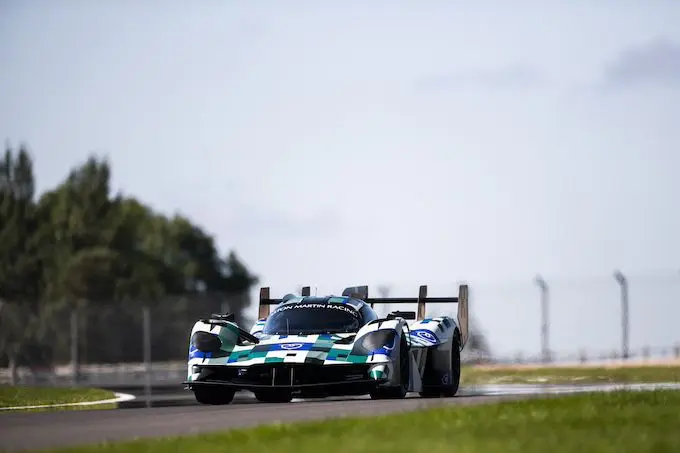 aston martin valkyrie amr lmh testing 01