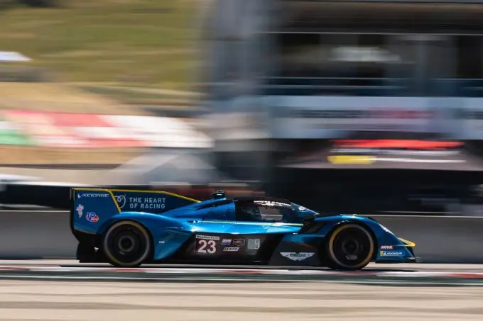 aston martin valkyrie imsa