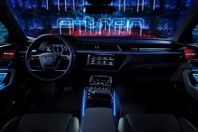 audi e tron 2018
