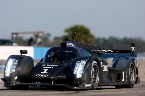 audi motorsport 110131 0022