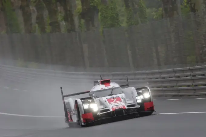 audi r18