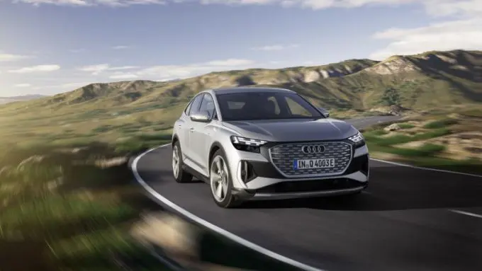 audiq4sportbacke tron195